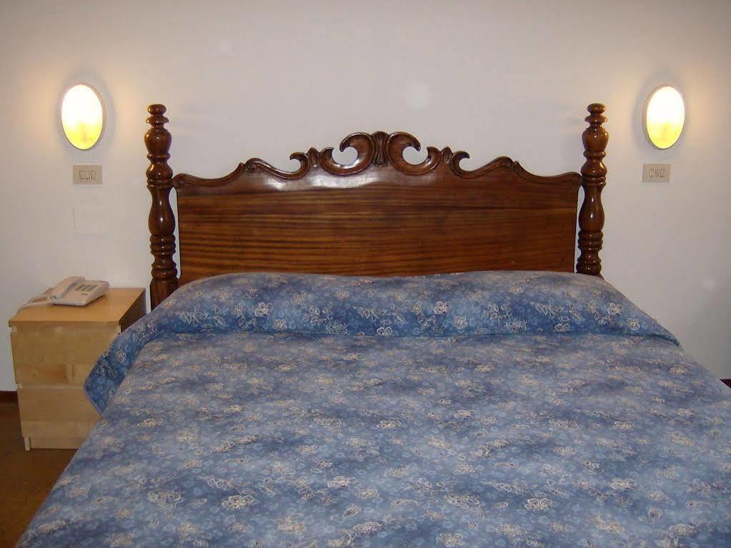 Hotel St. James Florence Buitenkant foto